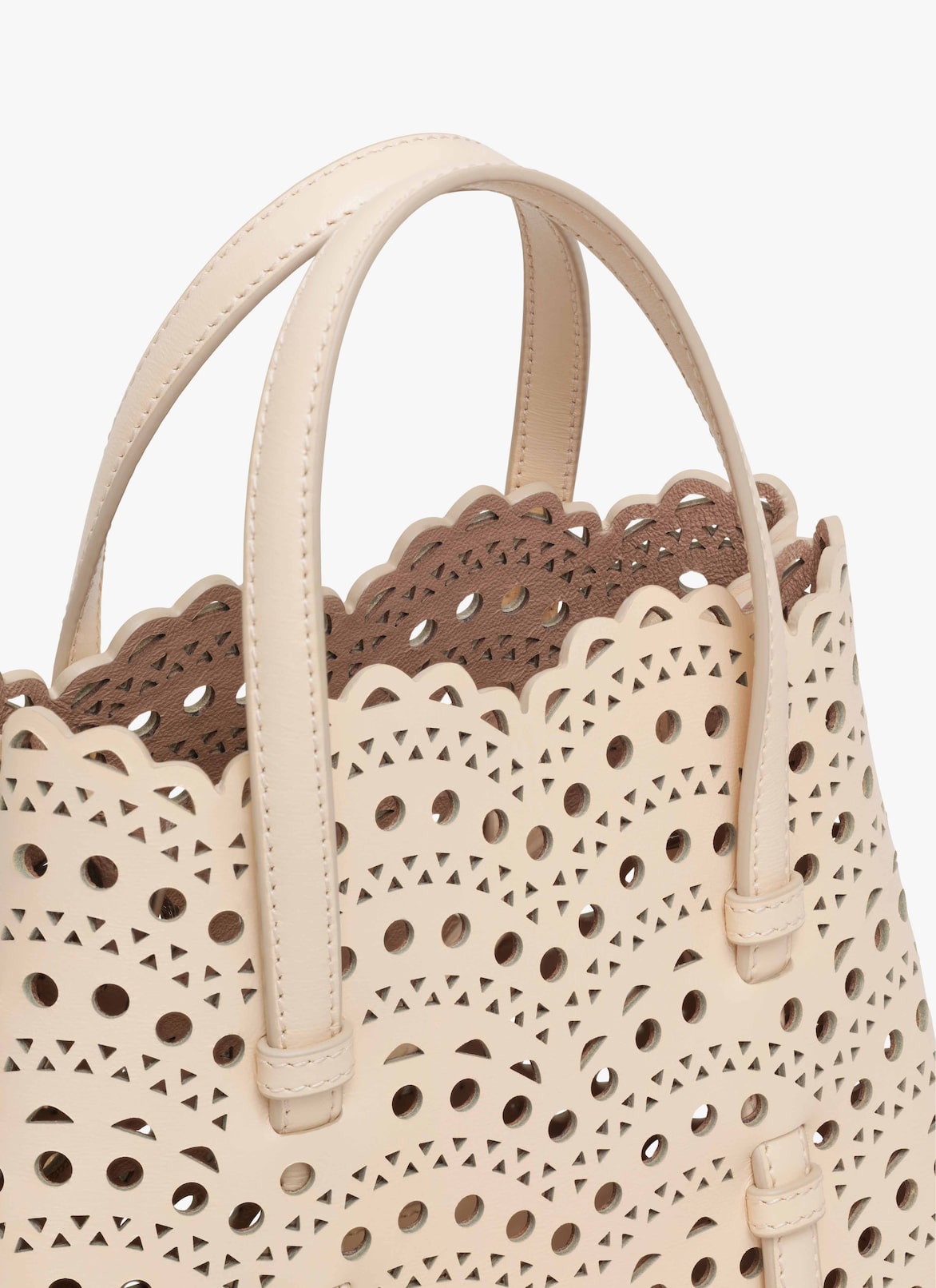MINA 20 BAG IN VIENNE WAVE CALFSKIN ALAÏA DUNE MINA 20 BAG IN VIENNE WAVE CALFSKIN